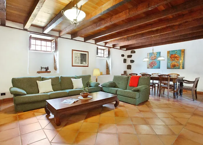 Nyaraló La Casona De La Rambla *