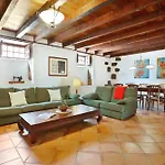 Дом отдыха La Casona De La Rambla *