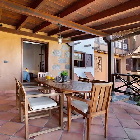 La Casona De La Rambla Feriehus *