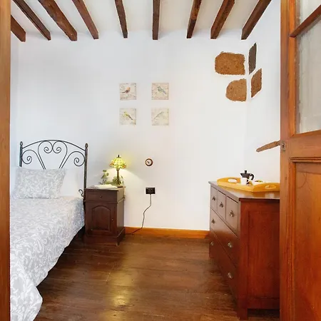La Casona De La Rambla Feriehus *